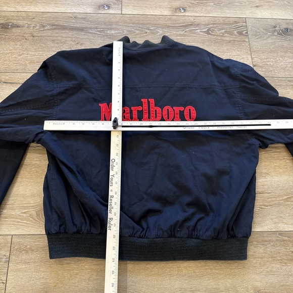 Vintage Marlboro Bomber Jacket Mens M Embroidered 90s Cigarette Reversible - Picture 2 of 7
